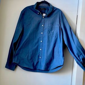 Nautica men’s classic fit size XXL stretch blue solid color. Button down.